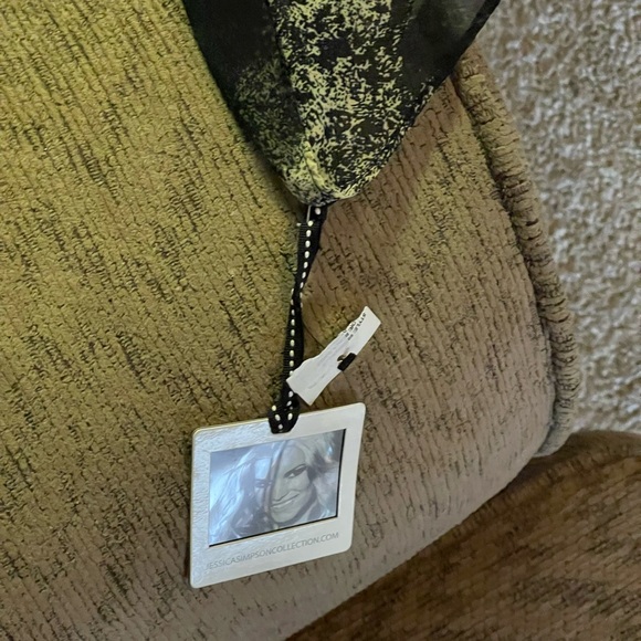 DRESS - Picture 4 of 6